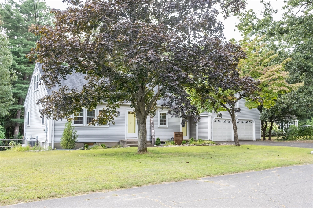 26 Deepwoods Dr