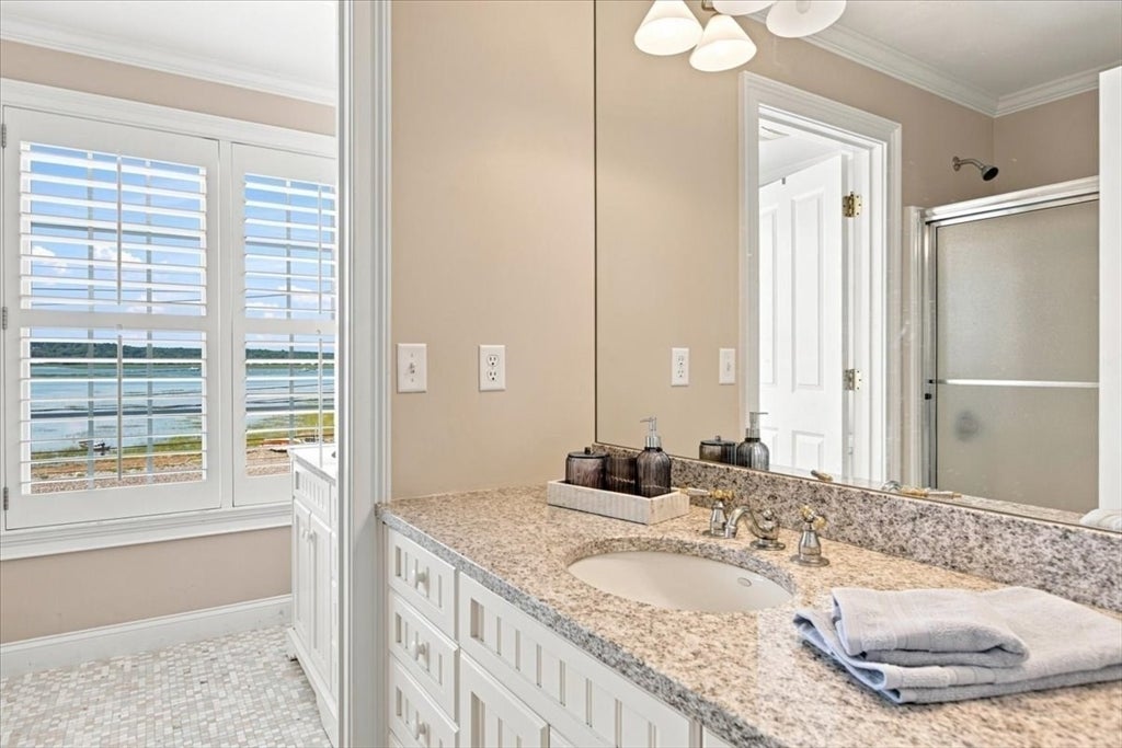 2 Cliff Rd S, Scituate, MA Photo #26