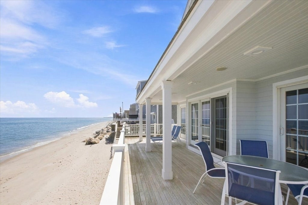 2 Cliff Rd S, Scituate, MA Photo #6