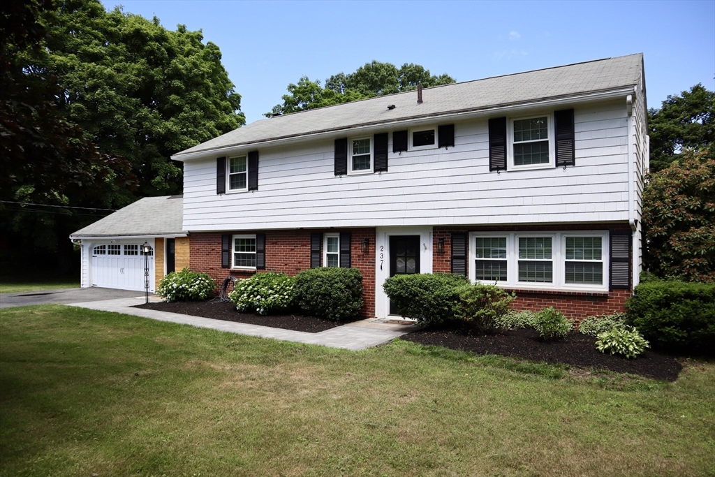 237 River Road