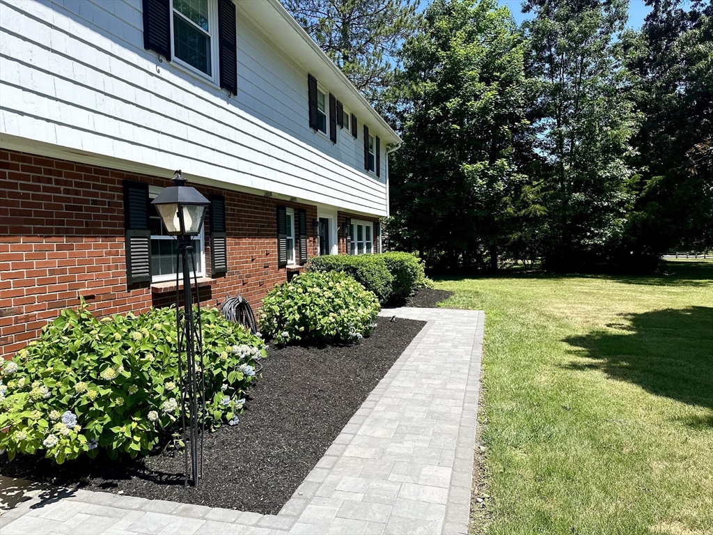 237 River Road
