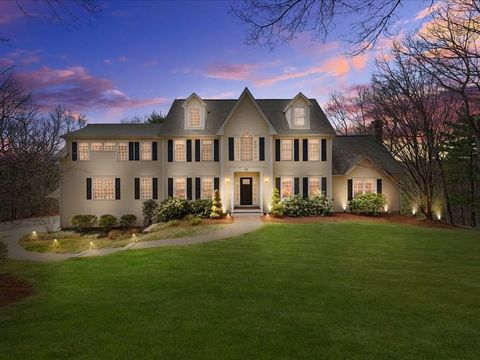 23 Tammer Ln Hopkinton MA 01748