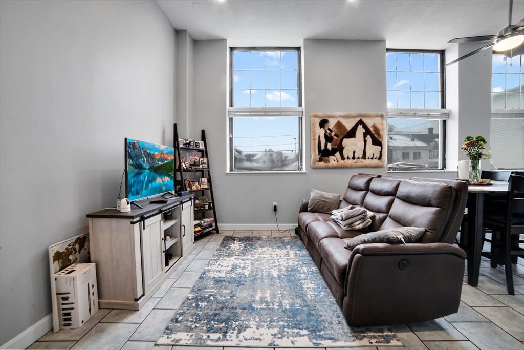15 Ocean Ave 101