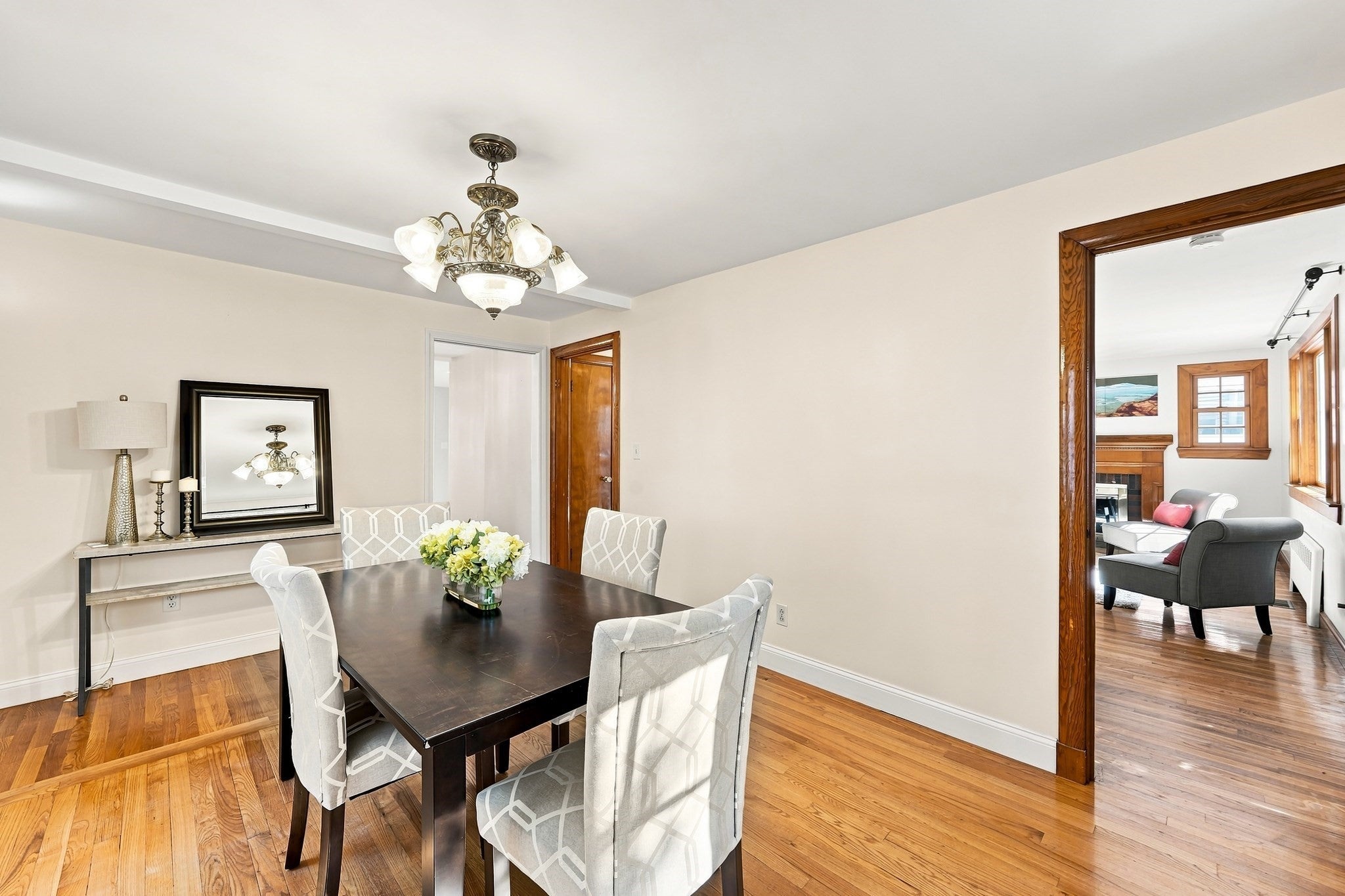438 Waltham St, Lexington, MA Photo #8