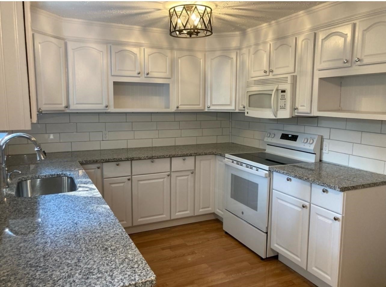 45 Pilgrim Ave, Worcester, MA, 45 Pilgrim Ave, Worcester, MA Photo #3