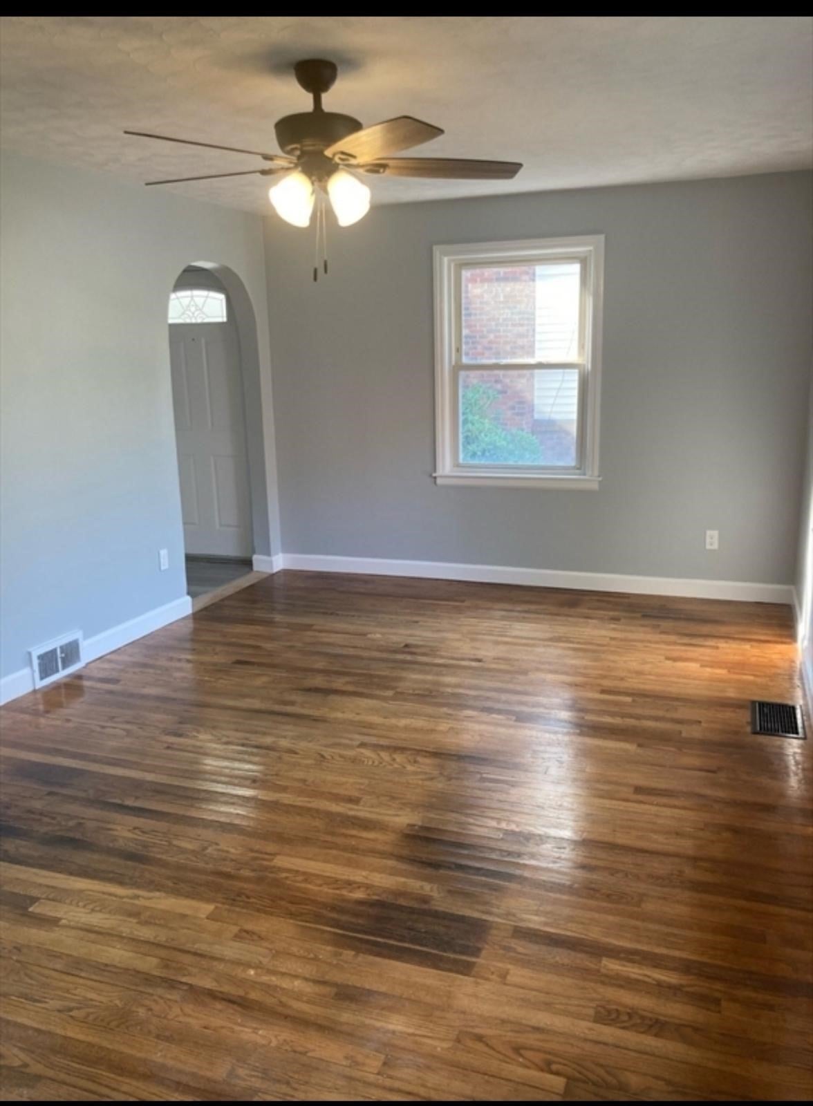 45 Pilgrim Ave, Worcester, MA, 45 Pilgrim Ave, Worcester, MA Photo #2