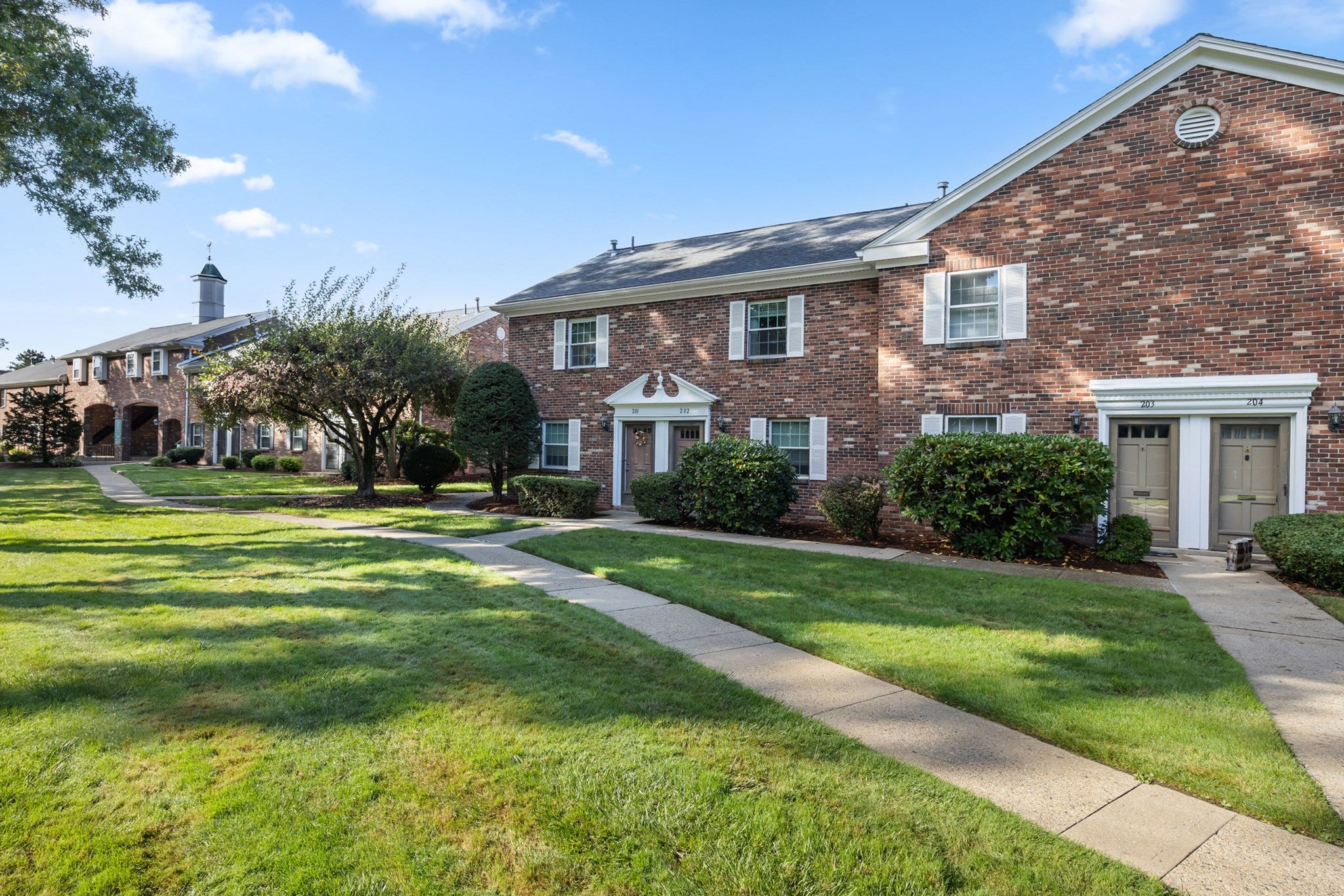 202 Windsor Drive #202, Framingham, MA, 202 Windsor Drive #202, Framingham, MA Photo #2