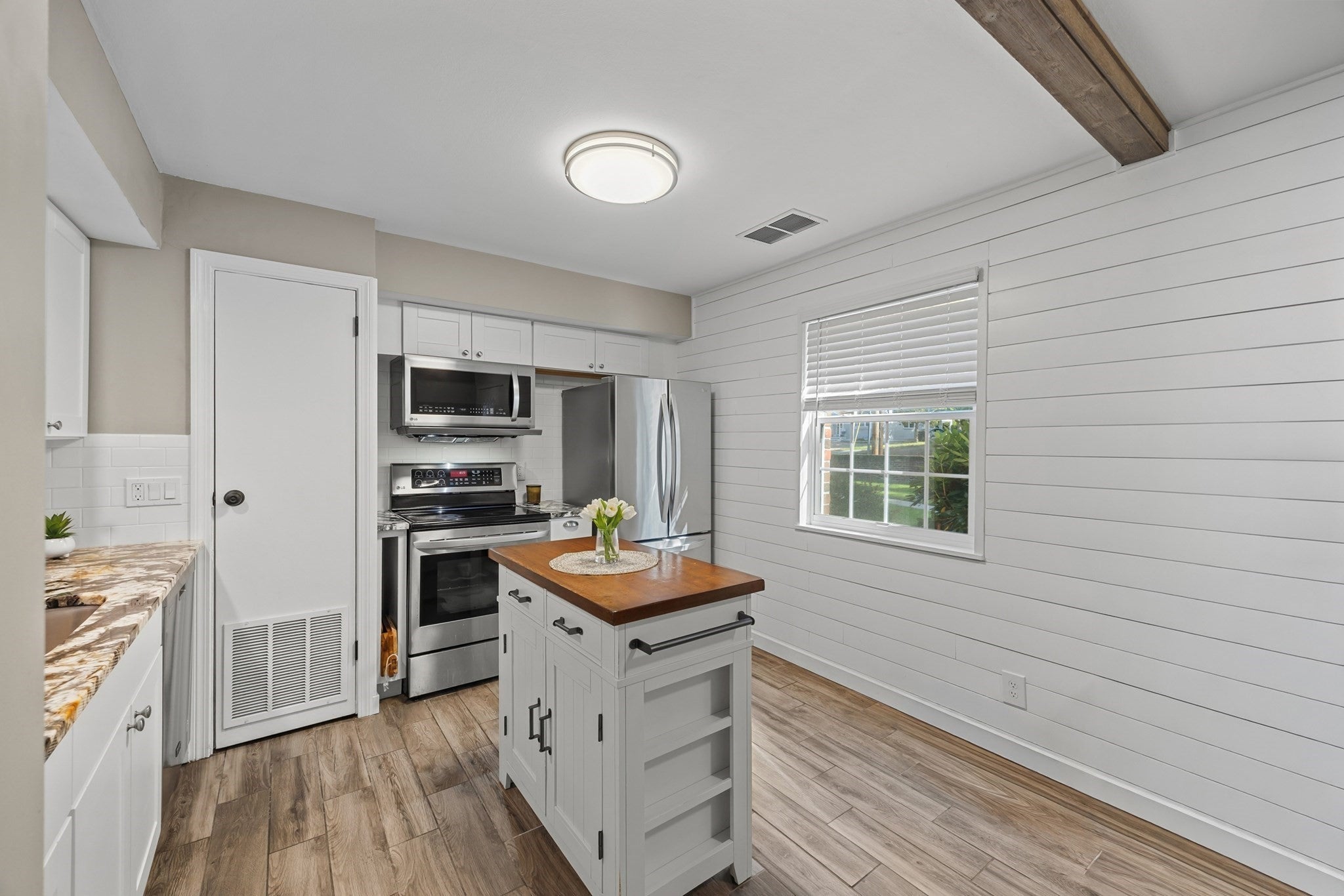 202 Windsor Drive #202, Framingham, MA, 202 Windsor Drive #202, Framingham, MA Photo #11