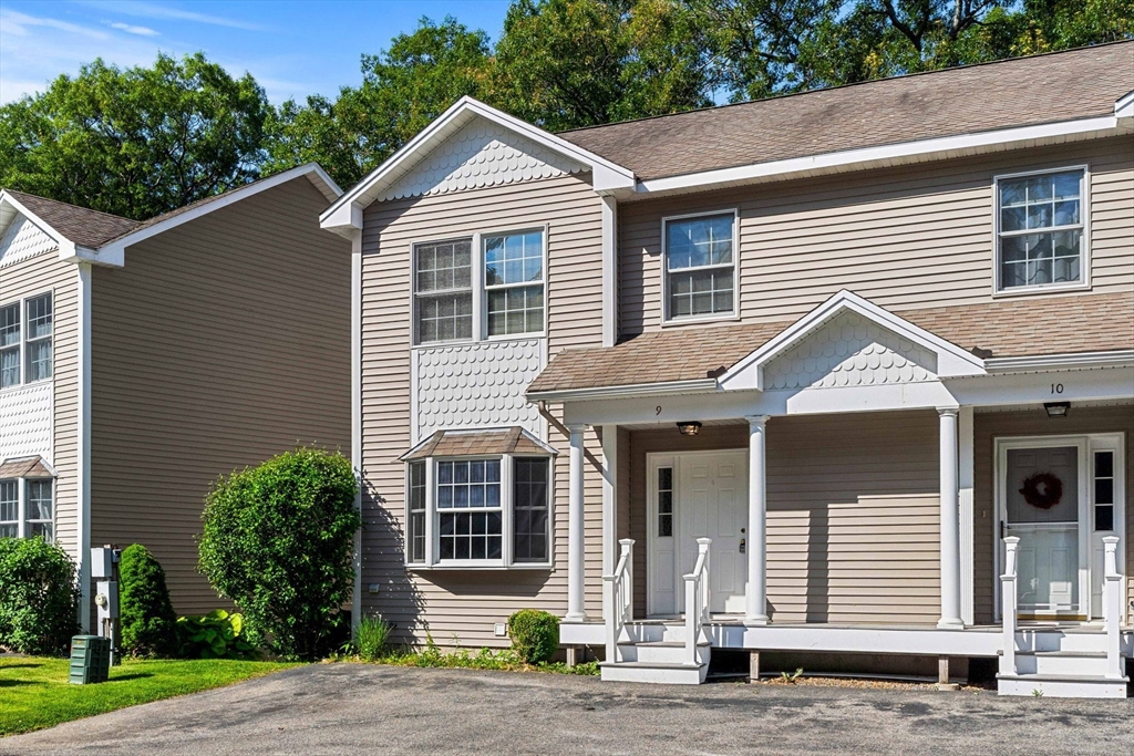 111 Beach Rd 9