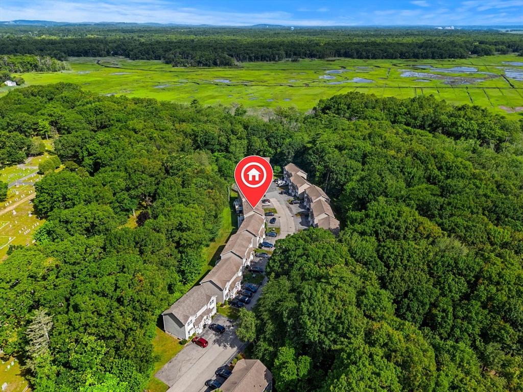 111 Beach Rd 9