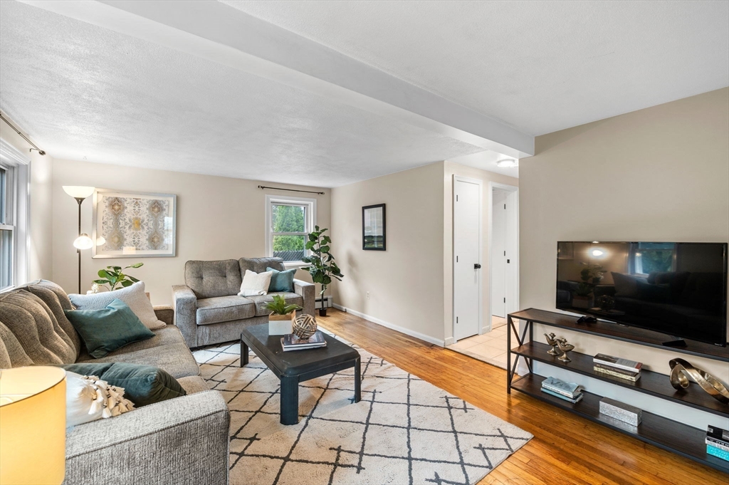 42 Fairfield Avenue