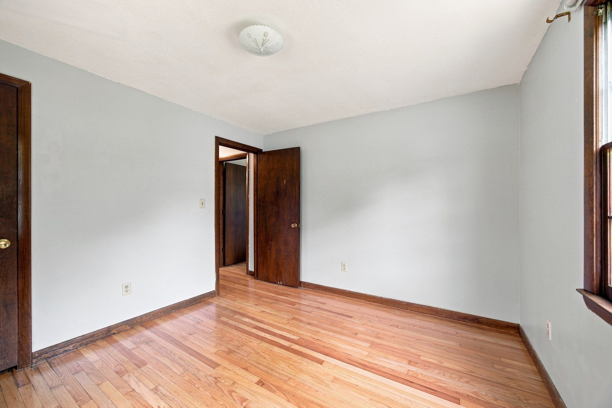 460 Shaker Rd, Westfield, MA Photo #13