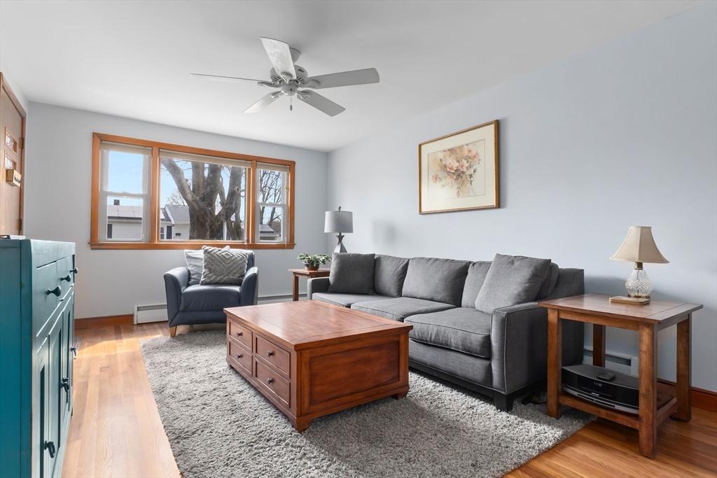 34 Longmeadow Rd
