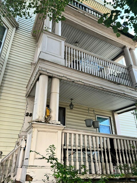 38 Chestnut St