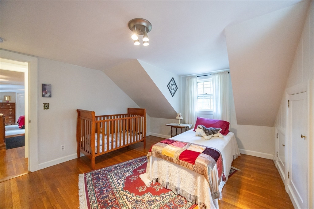 Dighton, Massachusetts 02715, United States, 3 Bedrooms Bedrooms, ,2 BathroomsBathrooms,Residential,Active,219778