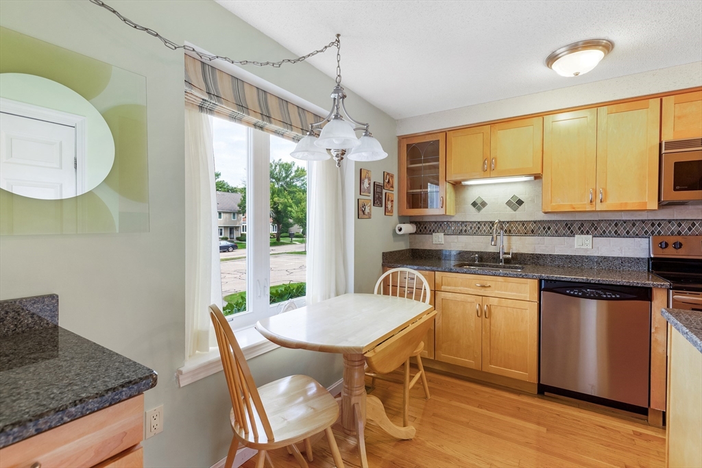 1607 Lewis O Gray Dr 1607