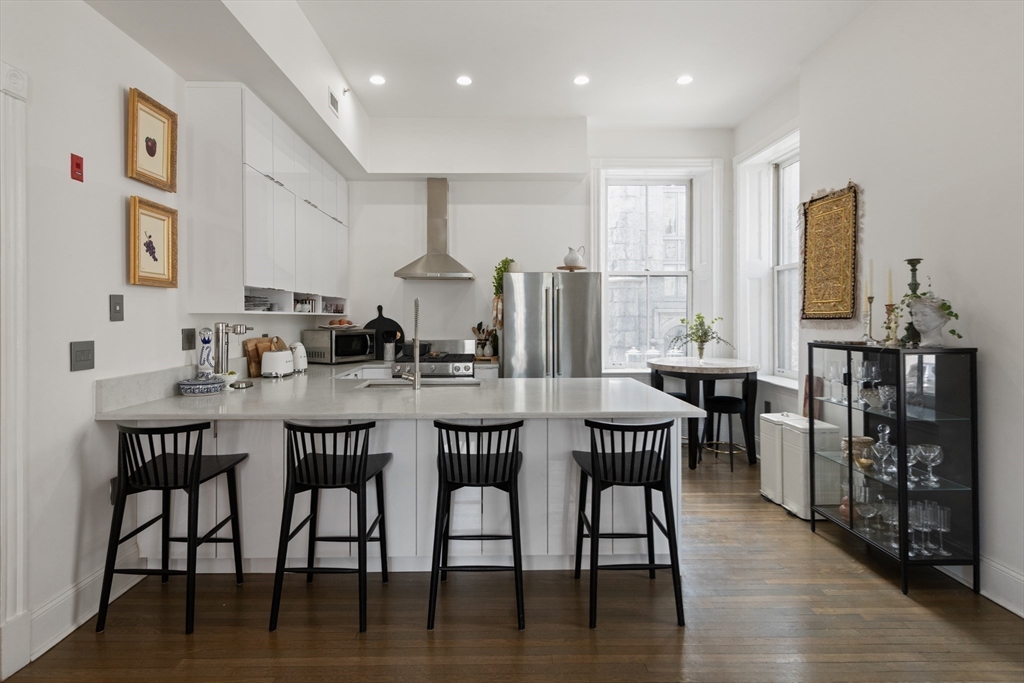 55 W Broadway 3