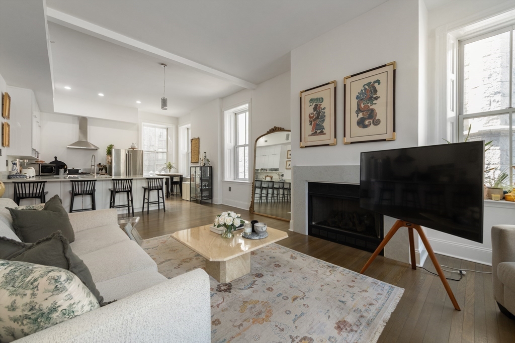 55 W Broadway 3