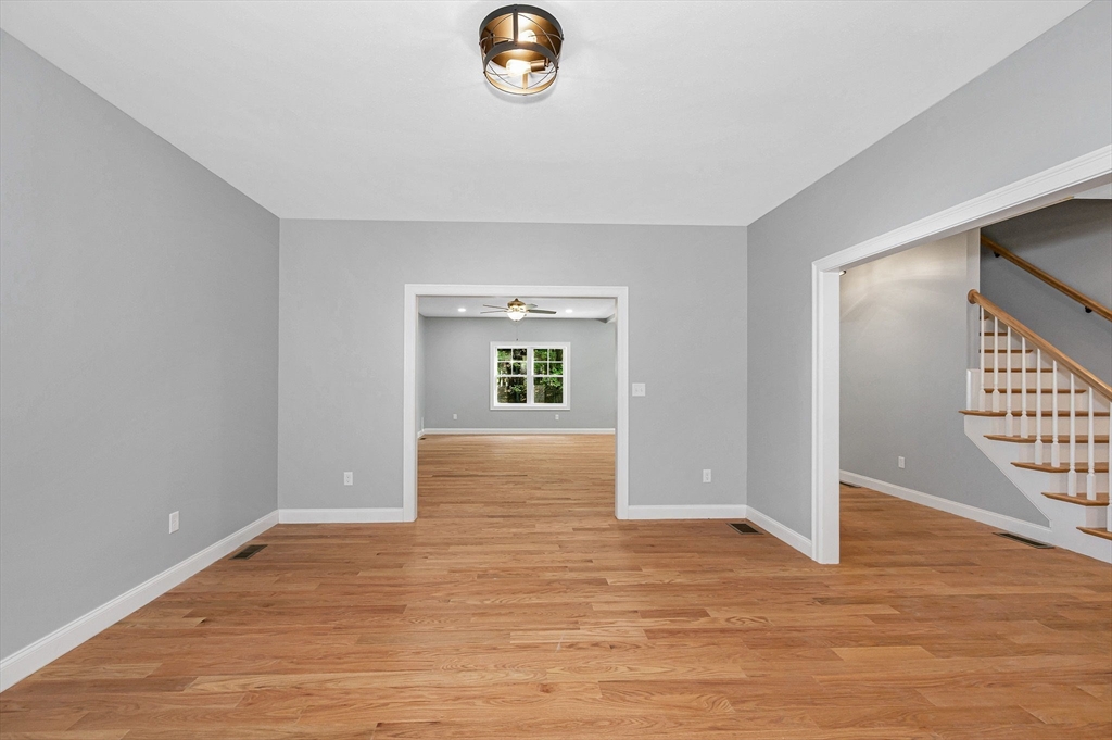 17 Norris Rd