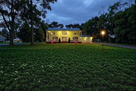 37 Colonial Way Rehoboth MA 02769