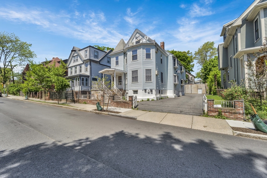 71 Berkeley St