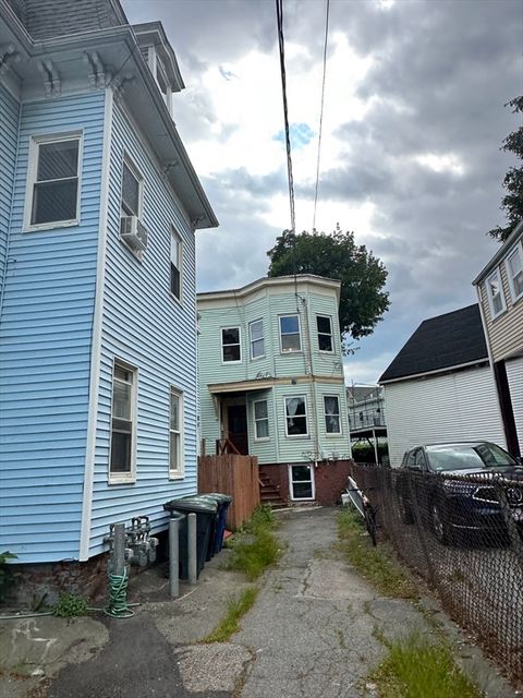 30A Summer Somerville MA 02143