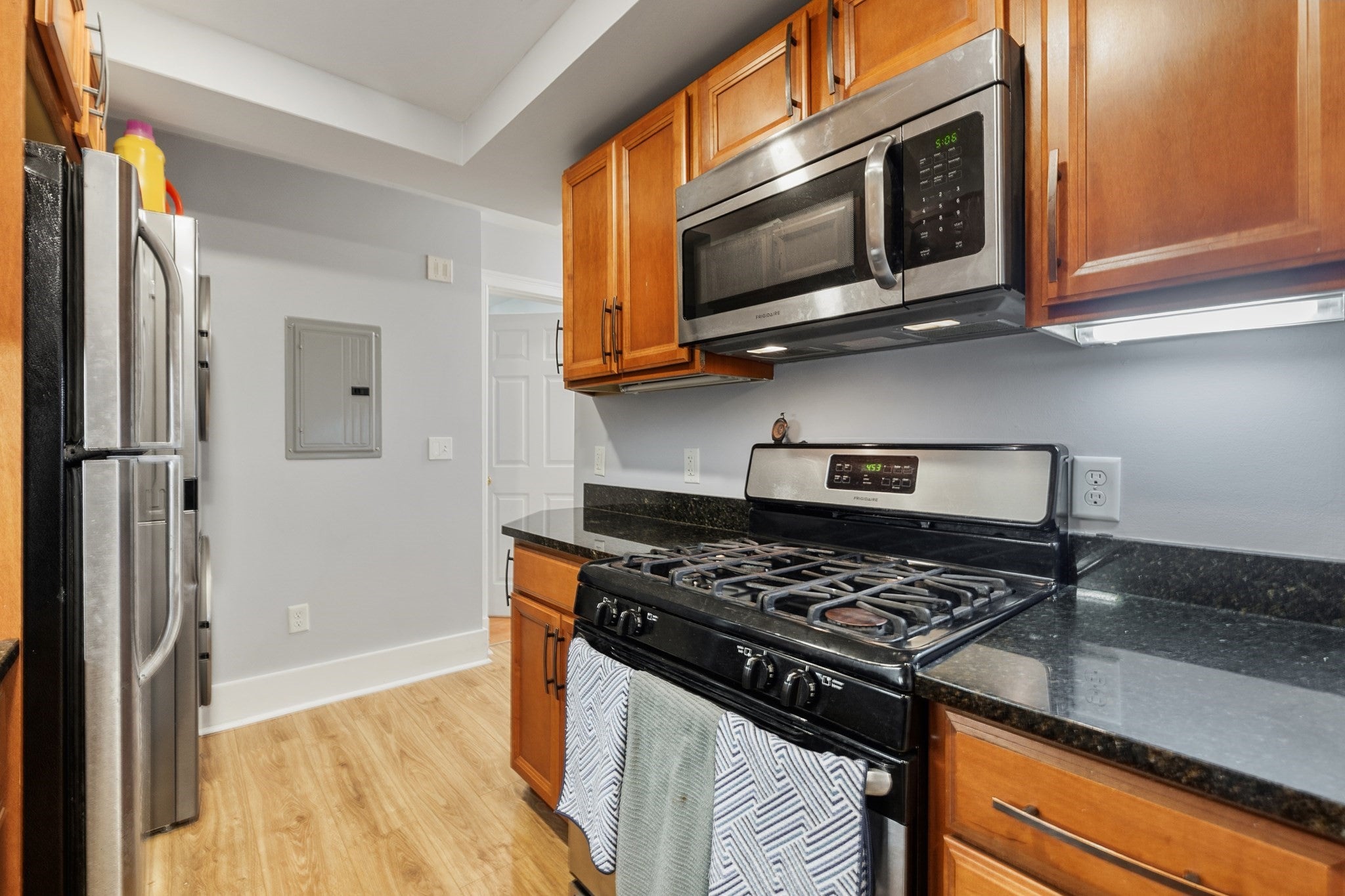 47 Bridge St #1, Salem, MA Photo #8