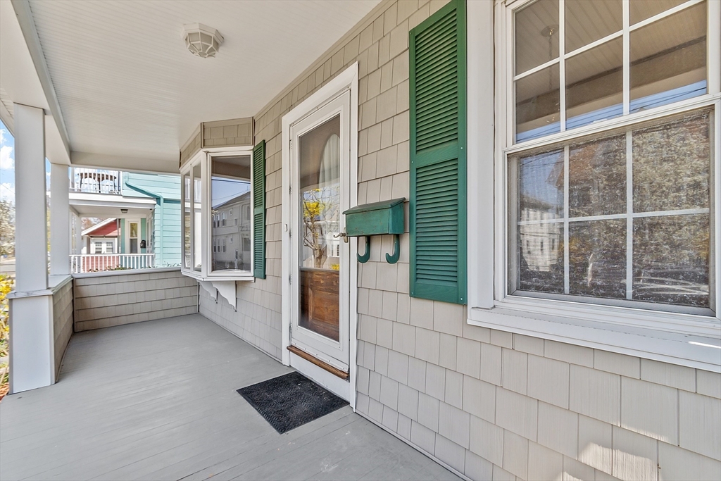 83 Wicklow Ave