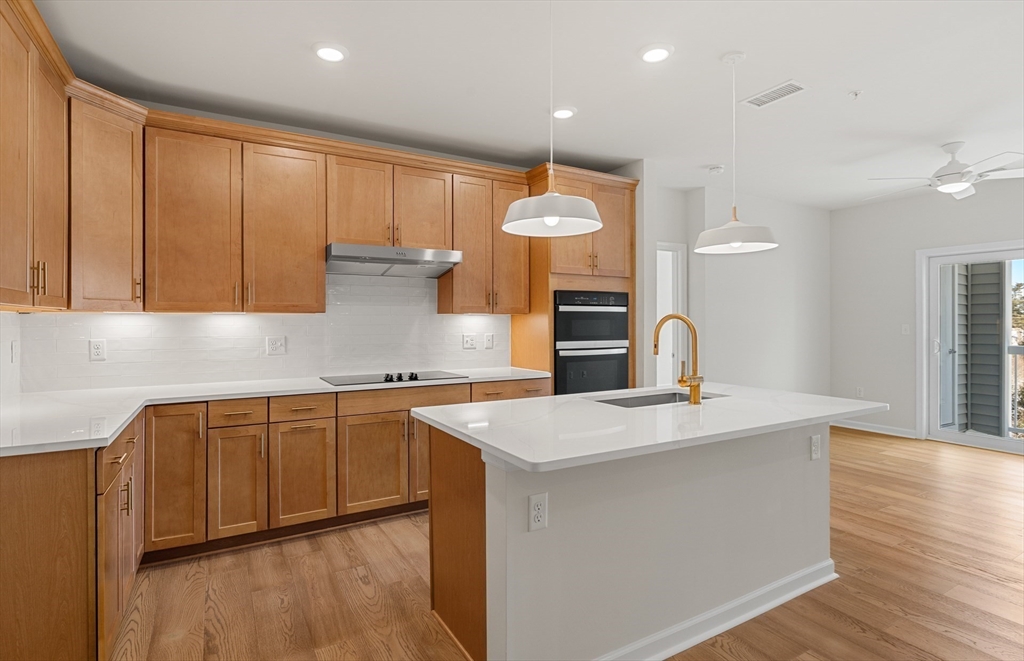 320 Martins Landing 410