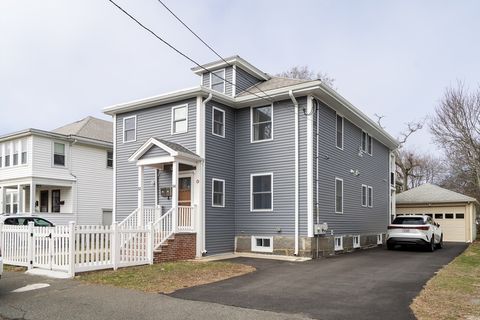 52 Holyoke St 2 Quincy MA 02171