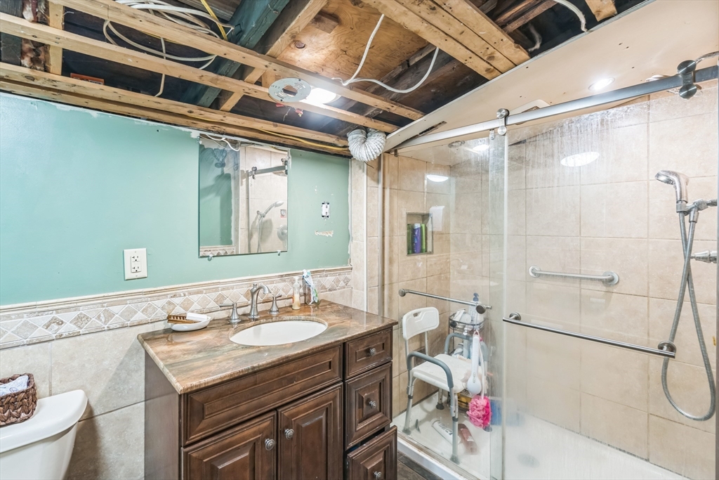 9 Braemore Rd