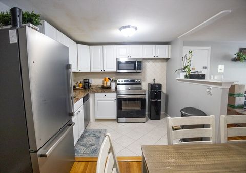 5 Albert Dr 5 Woburn MA 01801