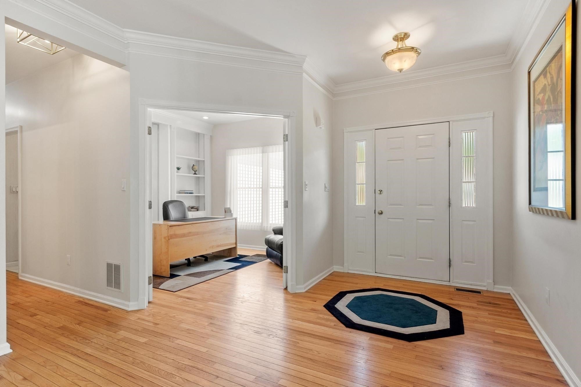 2 Nelson Cir 2