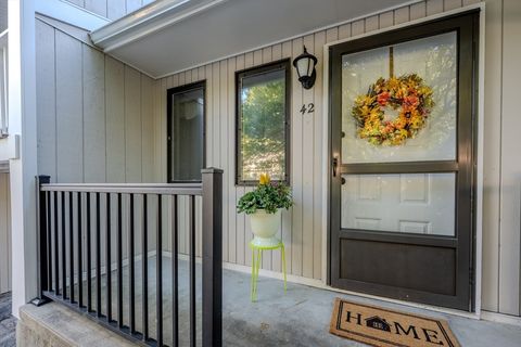 42 Gordon Circle 42 Grafton MA 01519