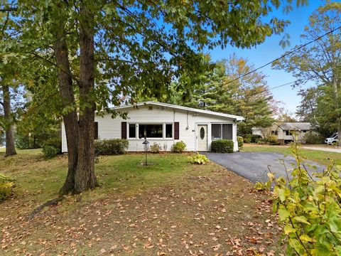 44 Hemlock Drive Lunenburg MA 01462