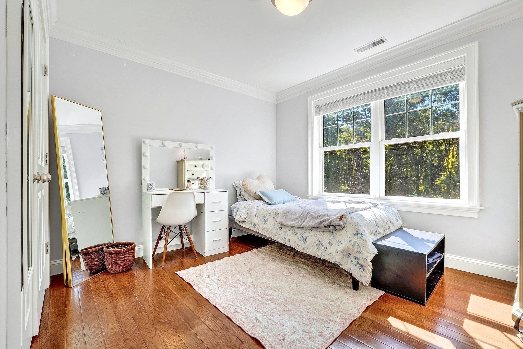 10 Dudley Rd, Bedford, MA Photo #22