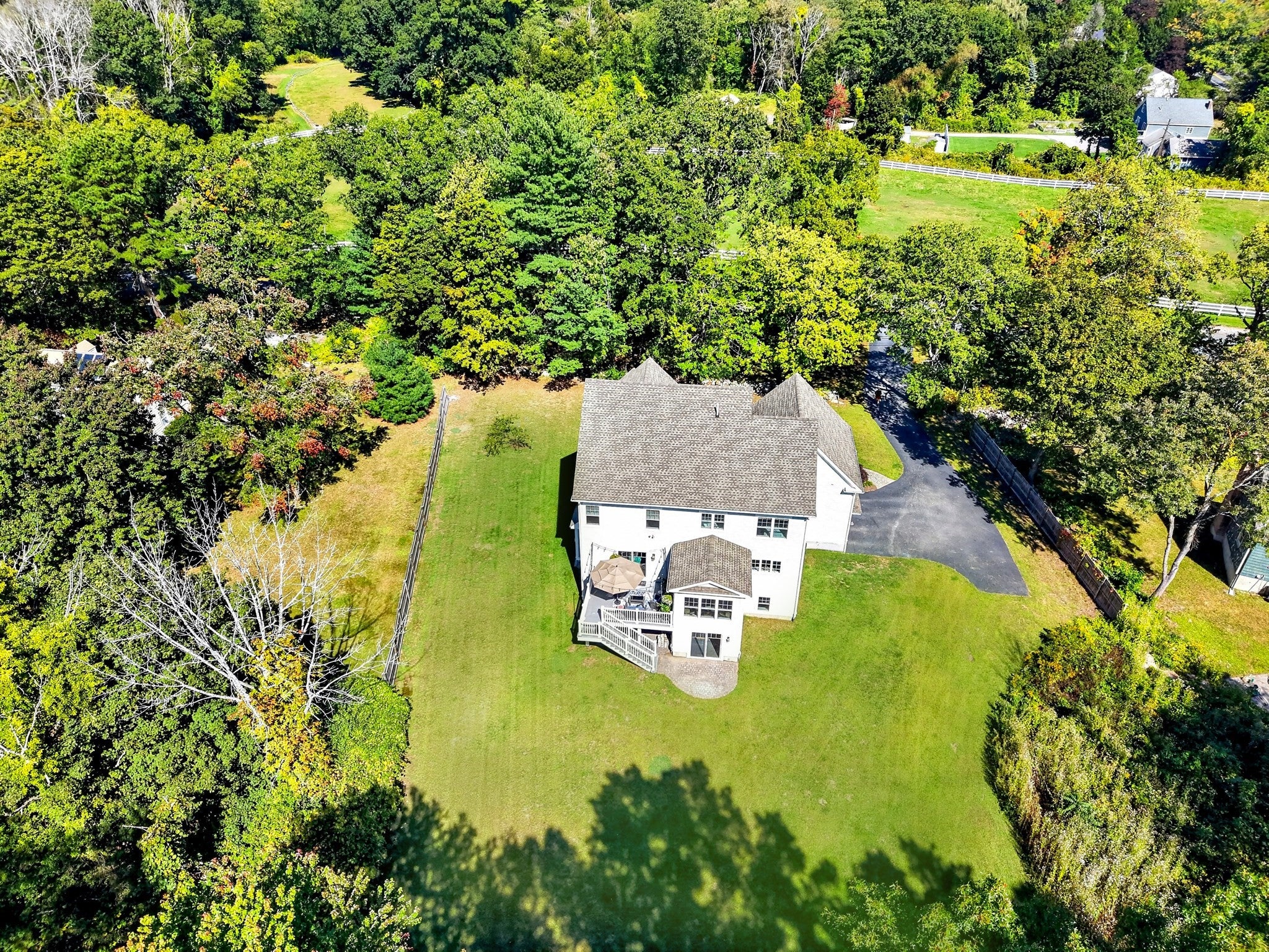 10 Dudley Rd, Bedford, MA Photo #37