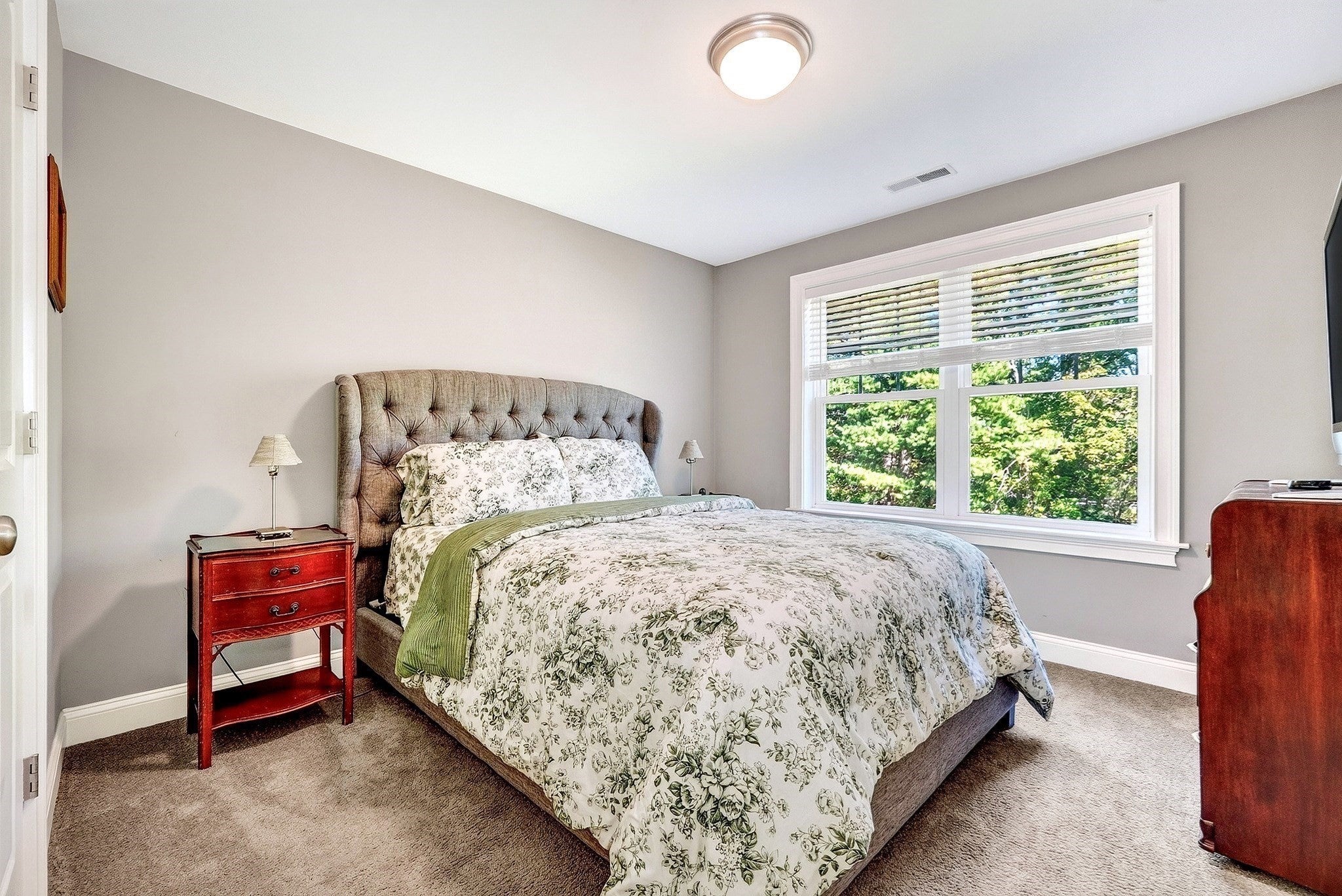 10 Dudley Rd, Bedford, MA Photo #15
