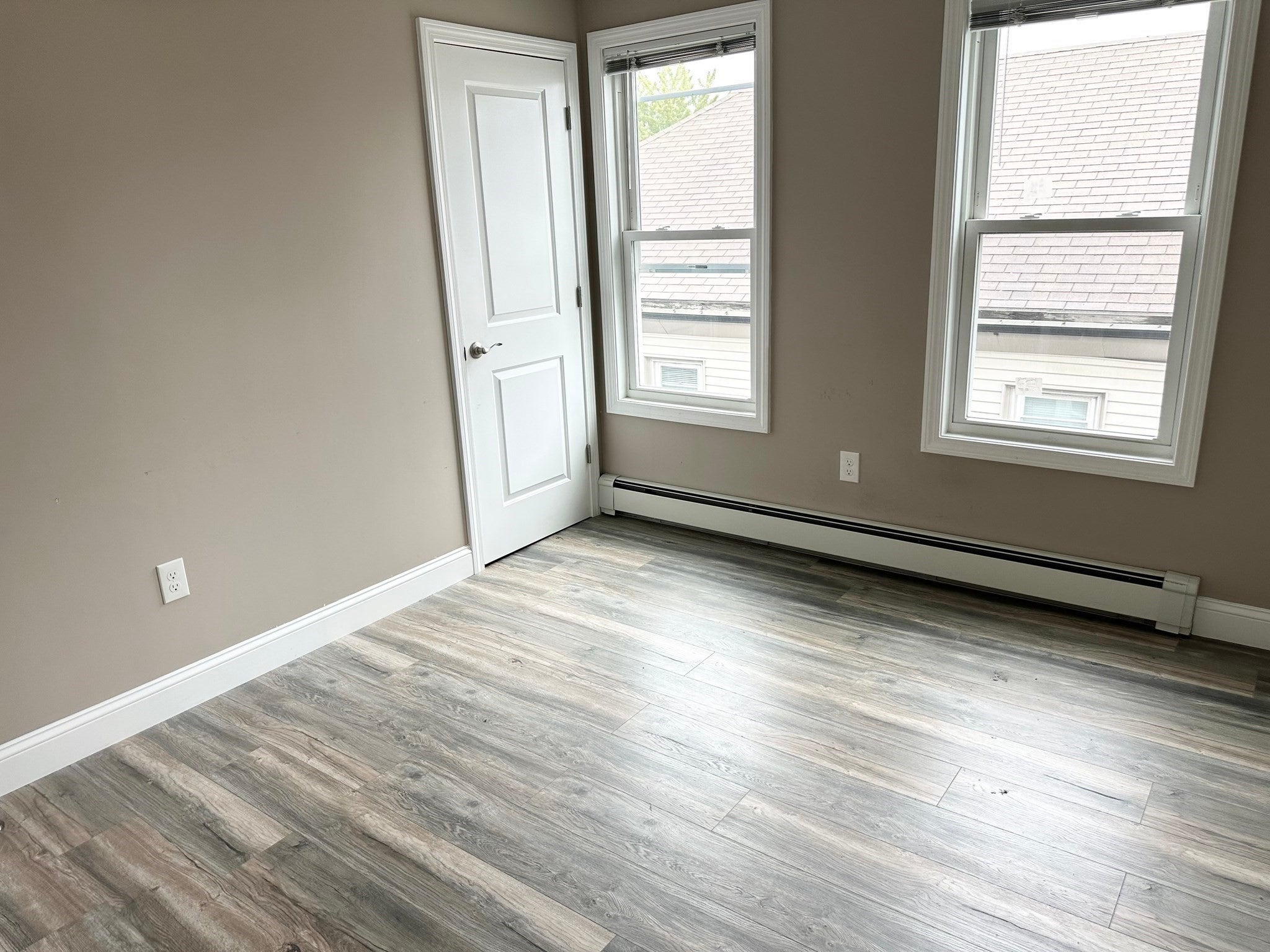 12-14 Vermont Ave #3, Somerville, MA Photo #9
