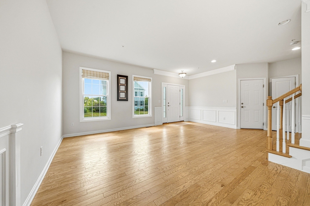 14 Autumn Ridge Dr