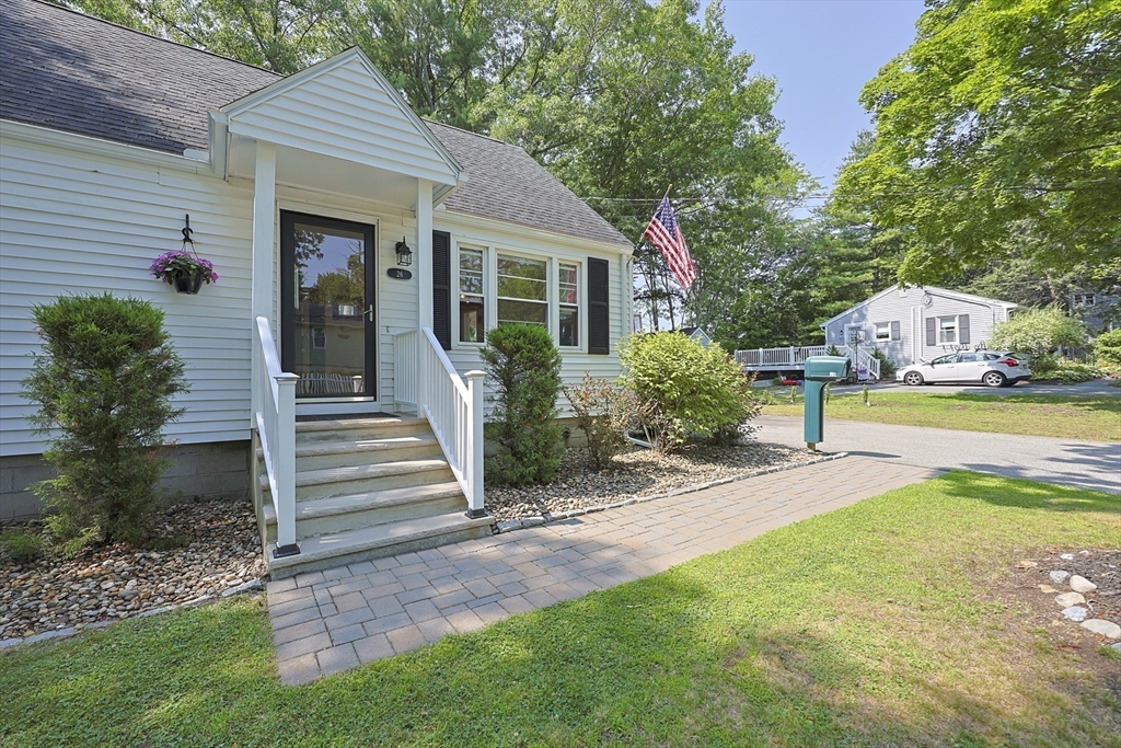 26 Ponderosa Avenue