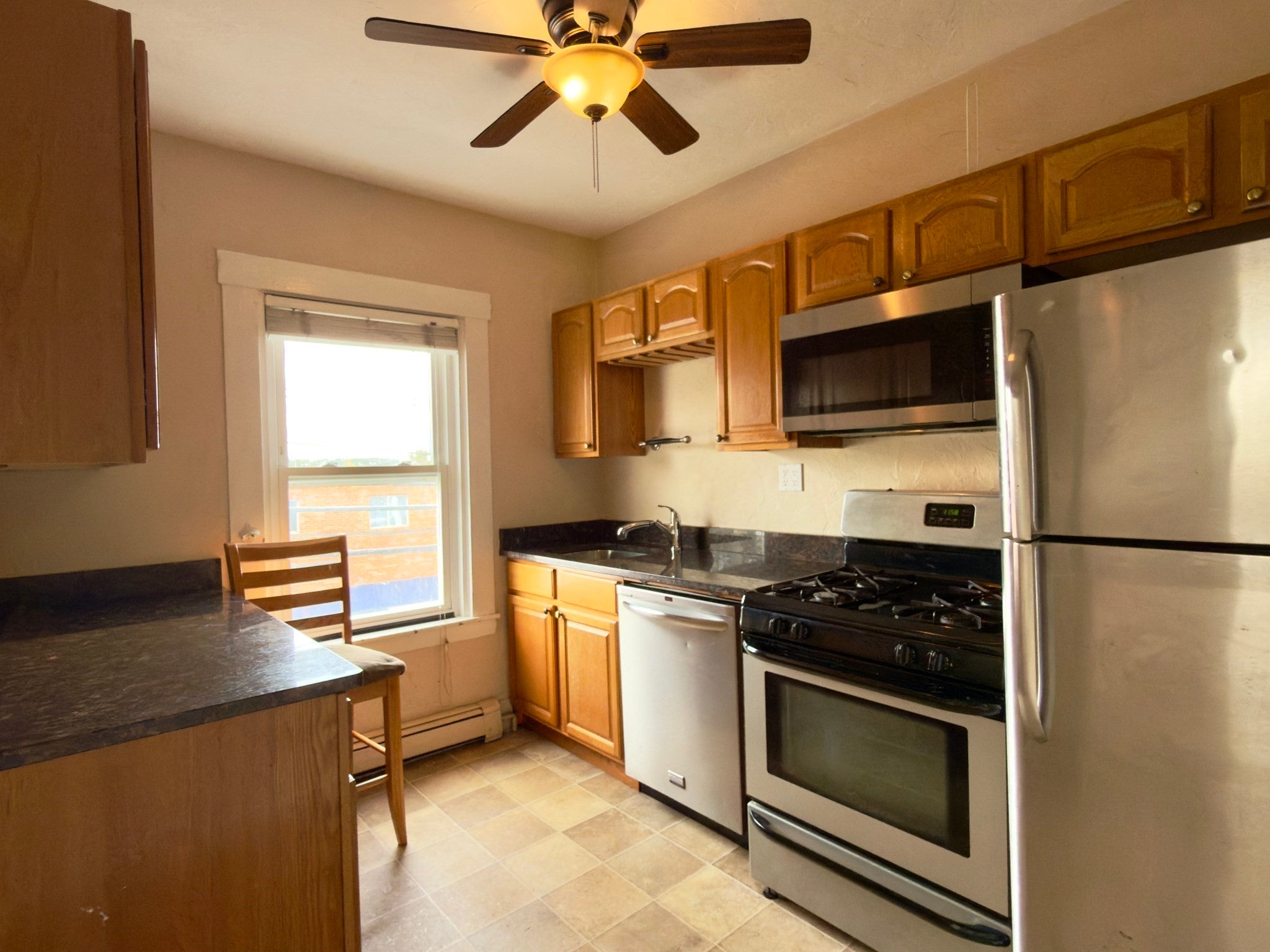 99 Pine St #1, Waltham, MA, 99 Pine St #1, Waltham, MA Photo #2
