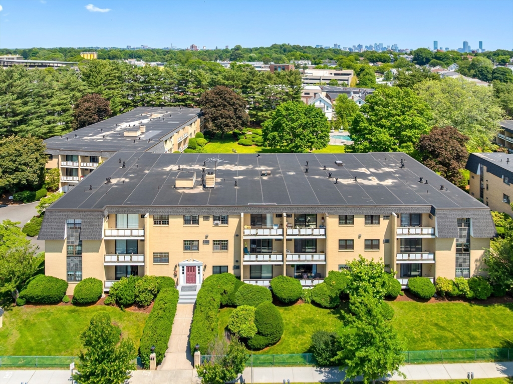 48 Bigelow Ave 28
