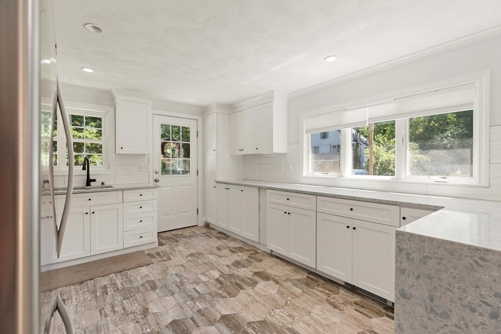 15 Marion Street, Wilmington, MA, 15 Marion Street, Wilmington, MA Photo #6