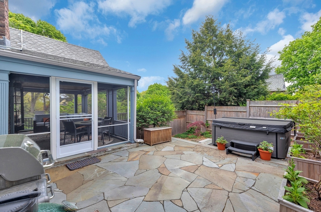 89 Churchill Avenue, Arlington, MA Photo #20