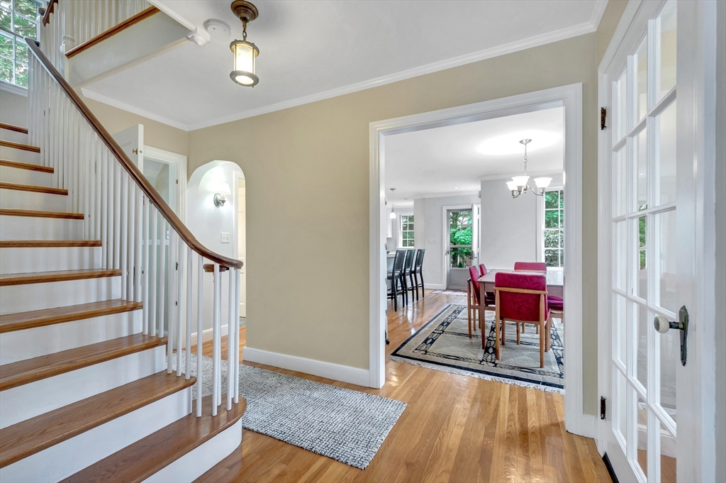 89 Churchill Avenue, Arlington, MA Photo #6
