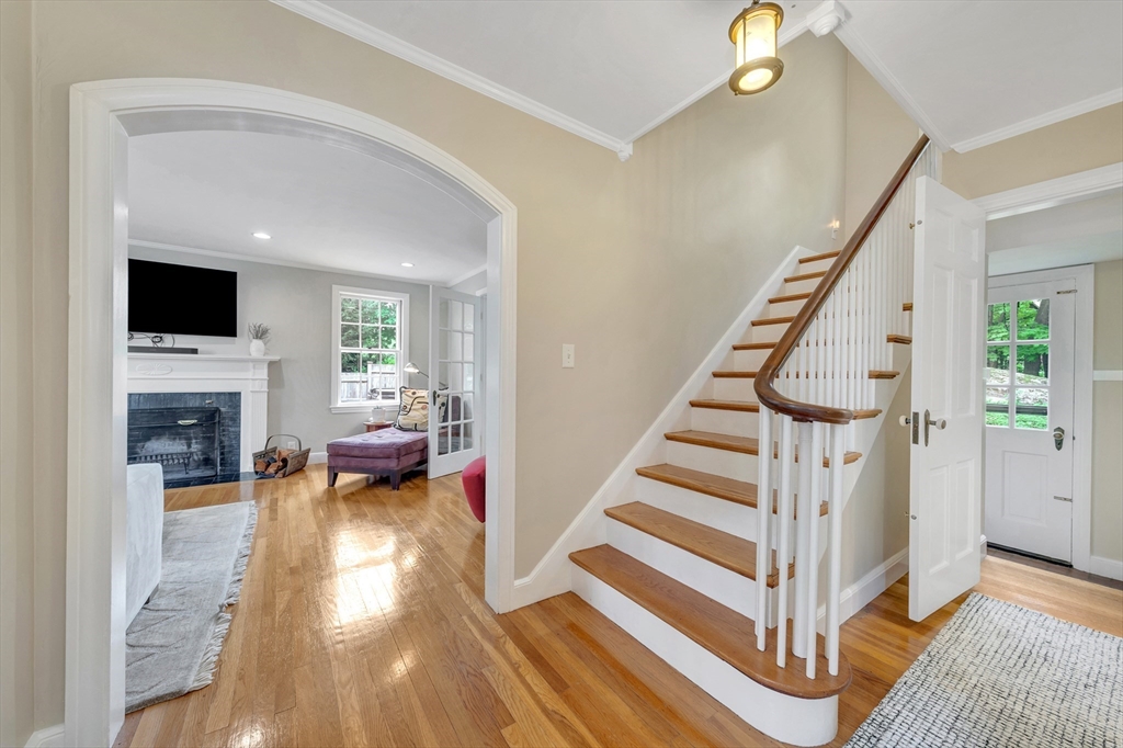89 Churchill Avenue, Arlington, MA Photo #7