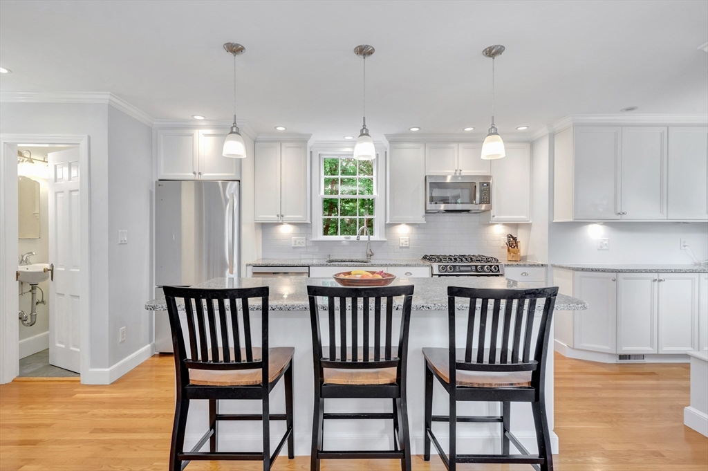 89 Churchill Avenue, Arlington, MA Photo #26