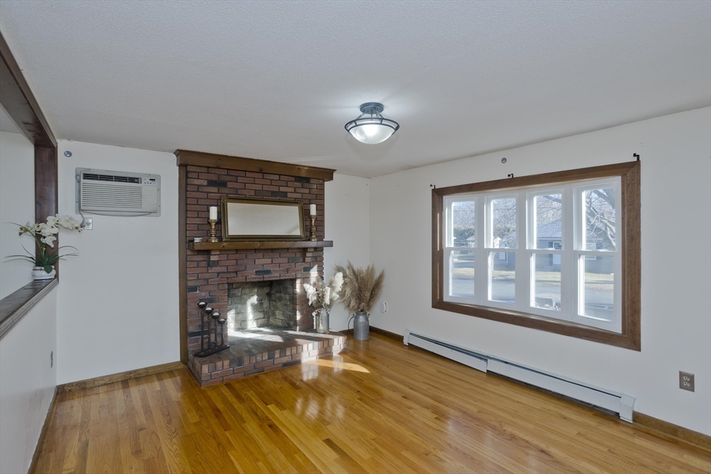 87 Haviland St