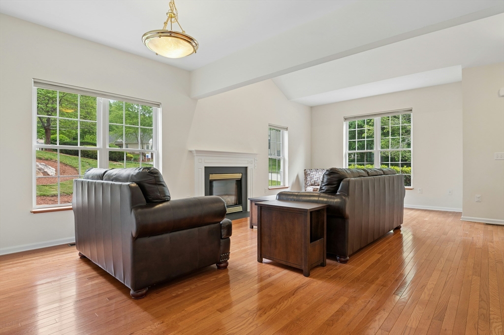11 Summerfield Drive 11